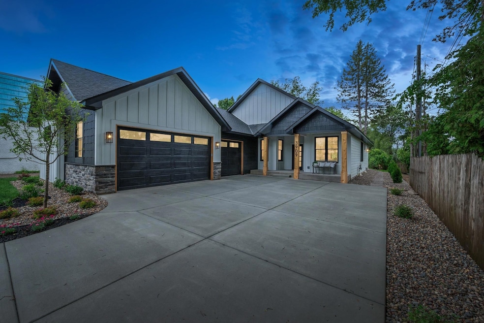 3909 W 54th St, Edina, MN 55424 - photo 1