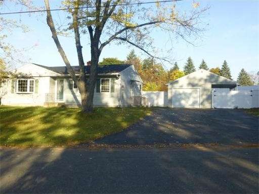 42 Deroche Cir, Ludlow, MA 01056 - photo 1