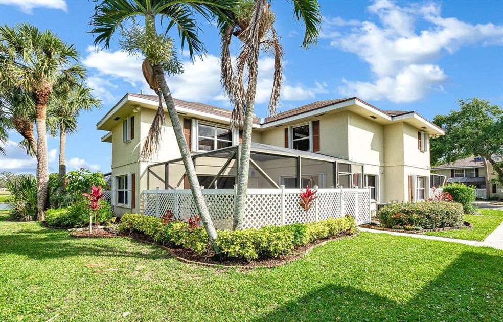 28 Clinton Ct unit C, Royal Palm Beach, FL 33411 - photo 1