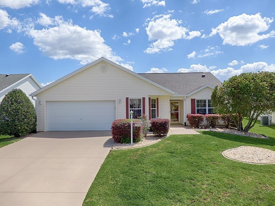 7361 SE 173rd Arlington Loop, The Villages, FL 32162 - photo 1