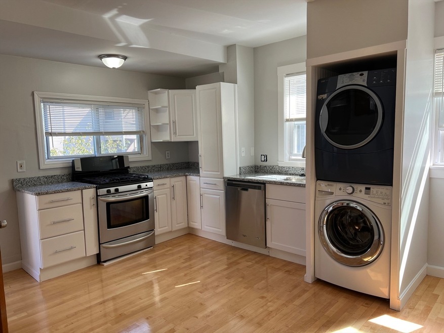 96 Bristol Rd unit 2, Medford, MA 02155 - photo 1