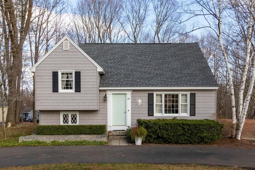 25 S Bow Rd, Hooksett, NH 03106 - photo 1