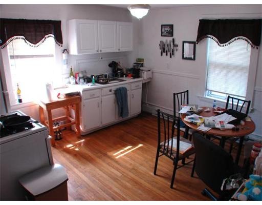 191 Mount Auburn St unit 3, Cambridge, MA 02138 - photo 1