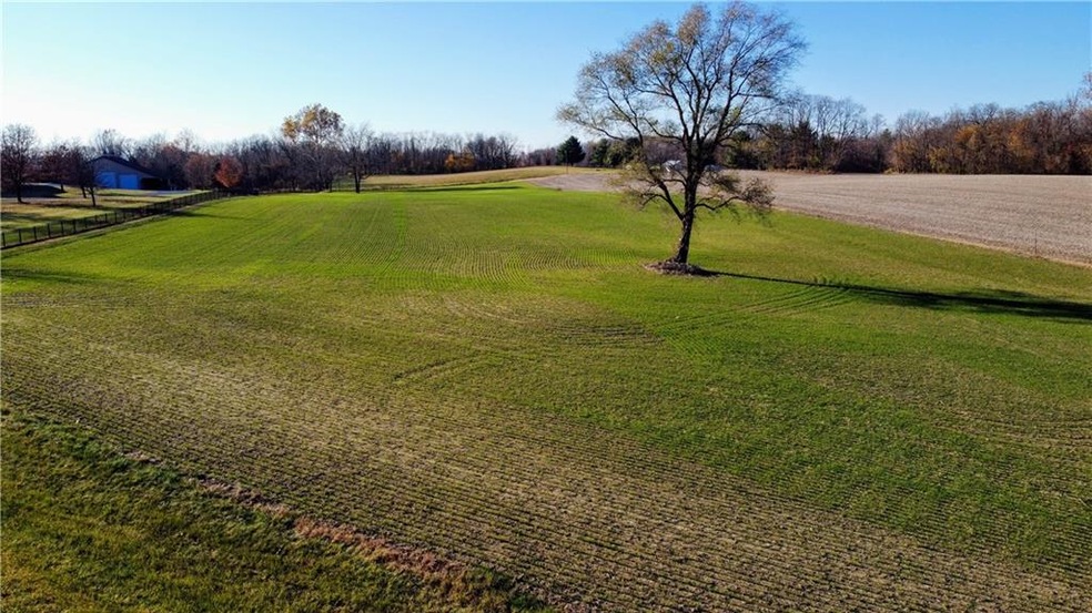 10802 S Auburn Hills Dr, Edinburgh, IN 46124 - photo 1