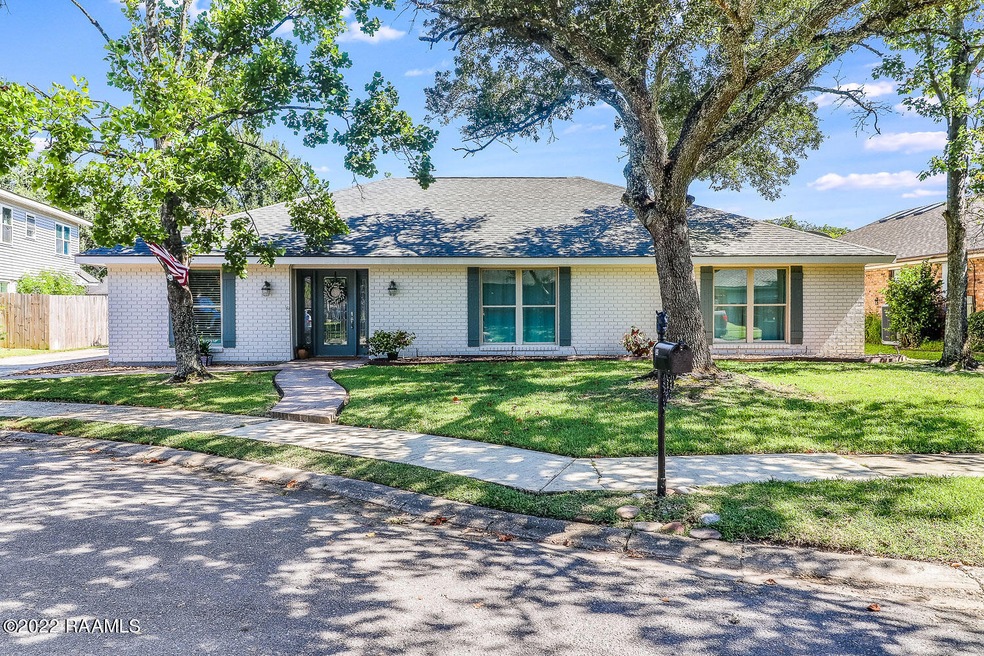 123 Pigeon Loop-1