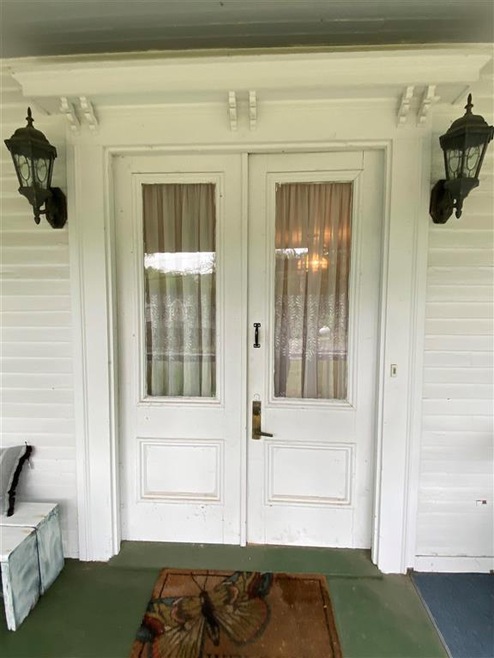 256 2nd Nh, Hillsborough, NH 03244 - photo 1