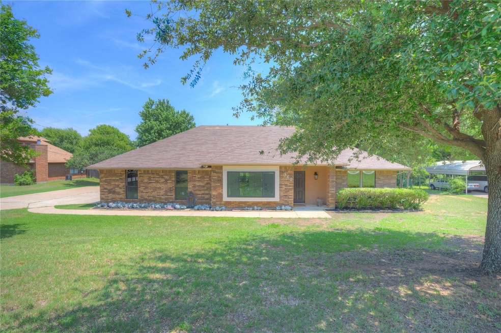 Welcome to 912 N Dove Road