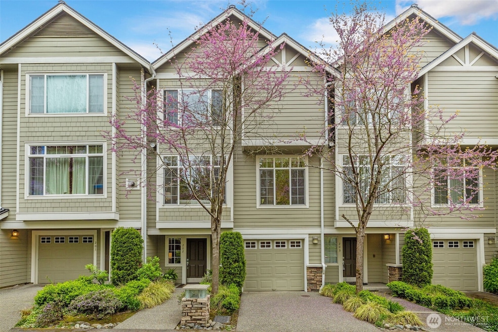 Sold $1,102,017 • Co-Listing Agent