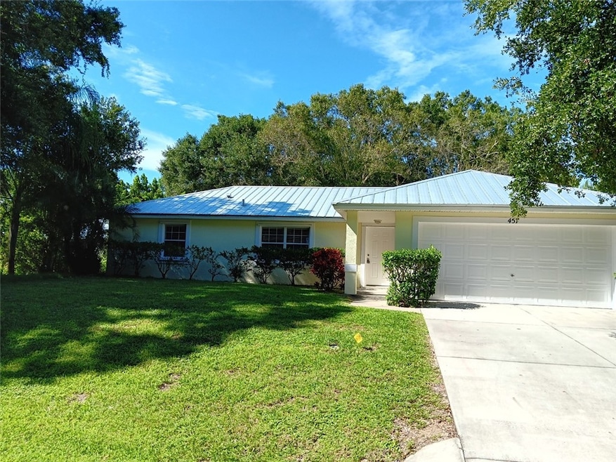 457 Lighthouse Ave, Sebastian, FL 32958 - photo 1