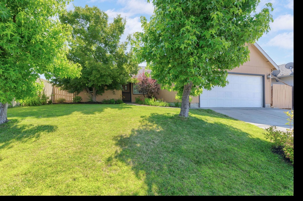 1-web-or-mls-1345-hawk-dr