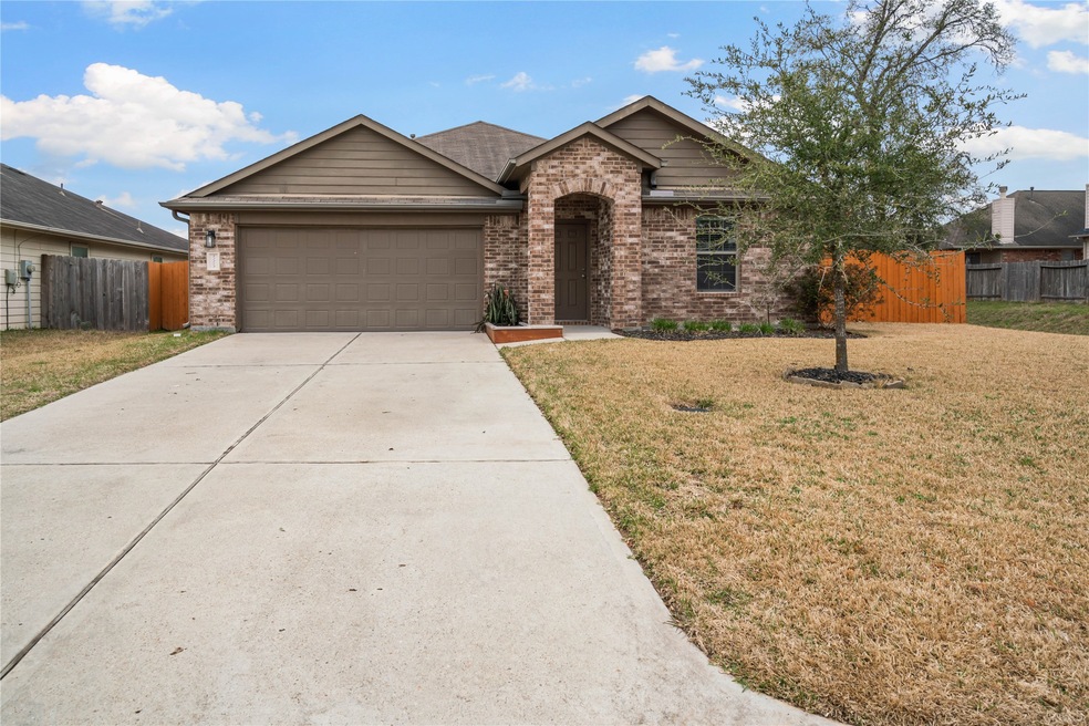 23259 Gallanda Dr, Magnolia, TX 77354 - photo 1