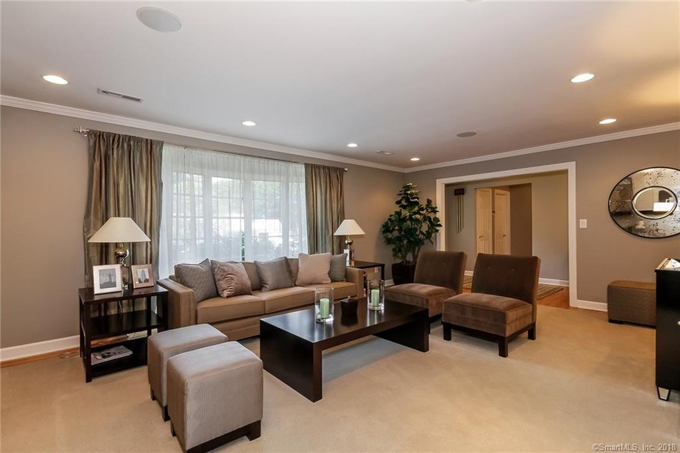 35 Alvin Dr, Norwalk, CT 06850 - photo 1