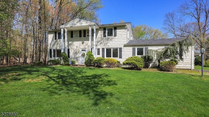 13 Brandywine Ct, Scotch Plains, NJ 07076 - photo 1
