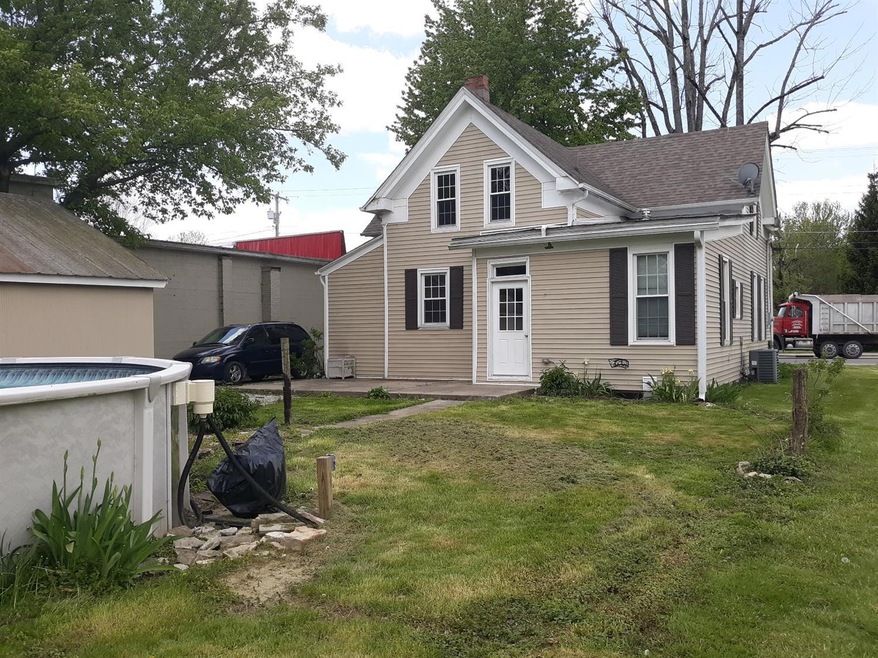 528 N Buckeye St, Osgood, IN 47037 - photo 1