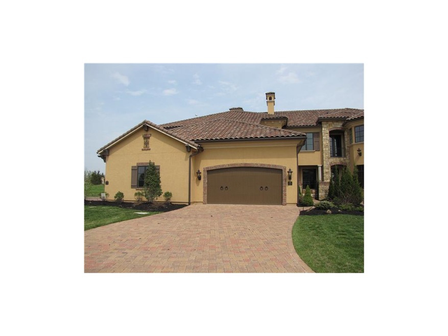 Live the ultimate luxury lifestyle!