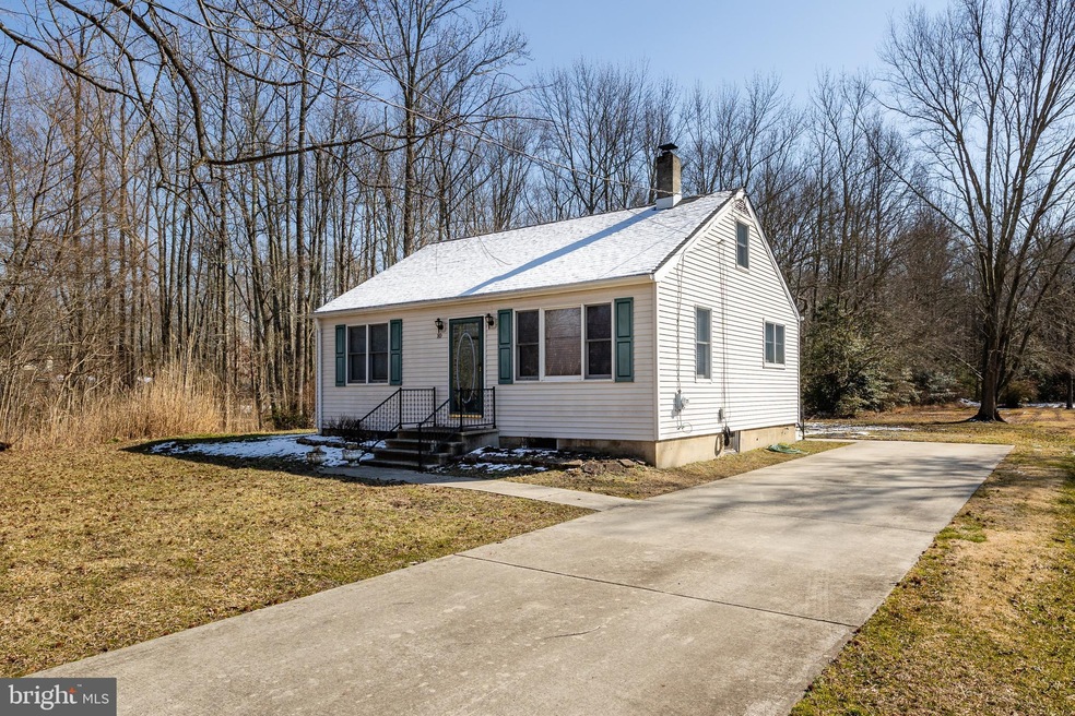 10 Ridge Rd, Southampton, NJ 08088 - photo 1