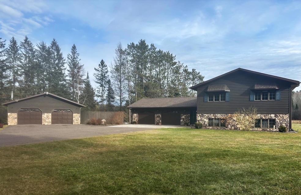 9088 Riverside Rd, Ironwood, MI 49938 - photo 1