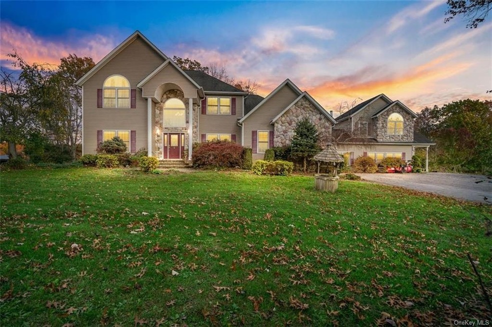 6 Victoria Dr, Blooming Grove, NY 10914 - photo 1