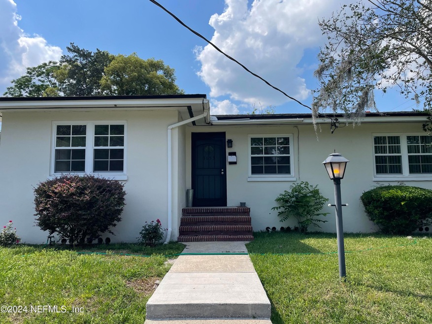 3653 Valencia Rd, Jacksonville, FL 32205 - photo 1