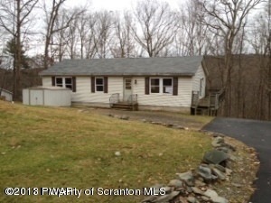 172 Apple Dr, Milford, PA 18337 - photo 1