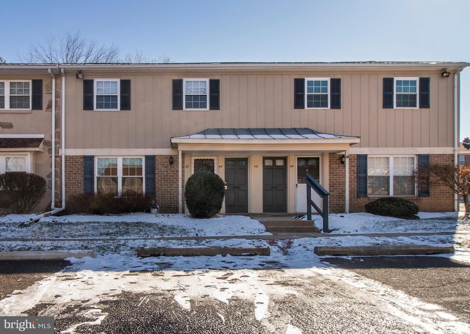 42 Wexford Dr, North Wales, PA 19454 - photo 1