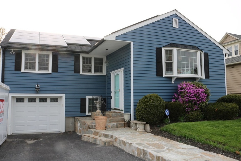 6 Alvarado Ave, Worcester, MA 01604 - photo 1