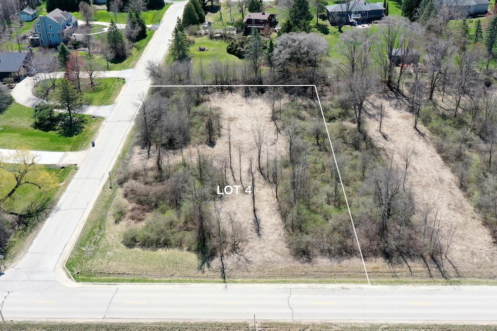 Lot 4