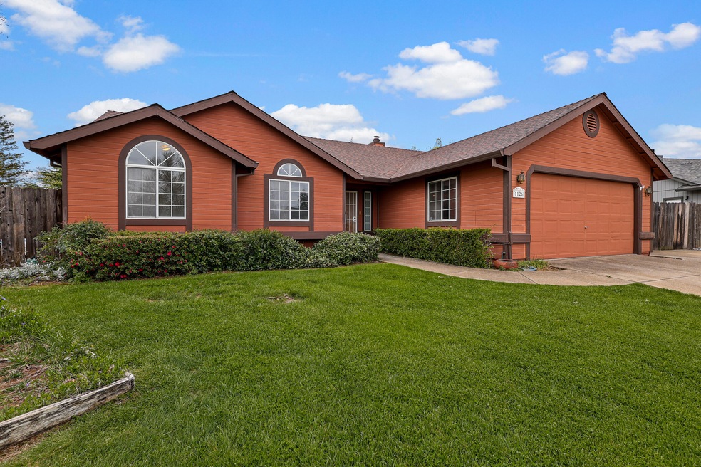 Front Exterior-1126 Cobble Creek Ct