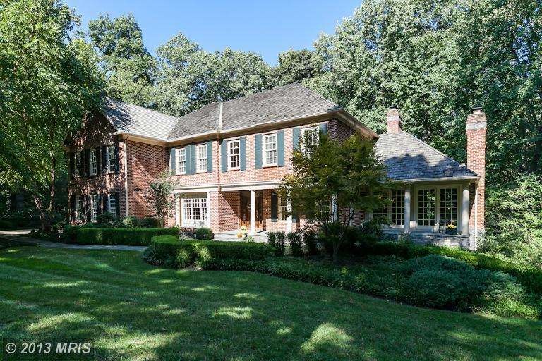 7 Brierleigh Ct, Lutherville Timonium, MD 21093 - photo 1