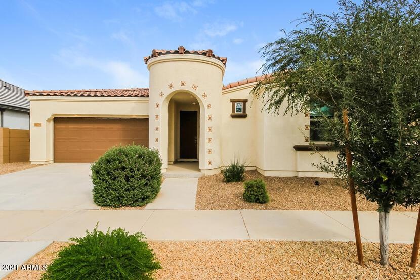 22774 E Via de Olivos, Queen Creek, AZ 85142 - photo 1