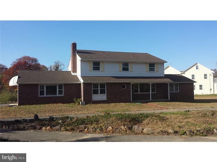 1335 Mount Holly Rd, Beverly, NJ 08010 - photo 1