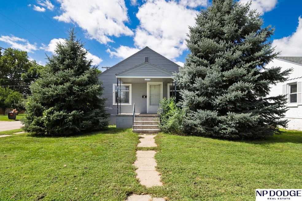 1805 N Platte Ave, Fremont, NE 68025 - photo 1