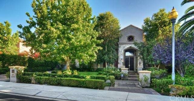 Custom traditional home located in 24 hour guard g