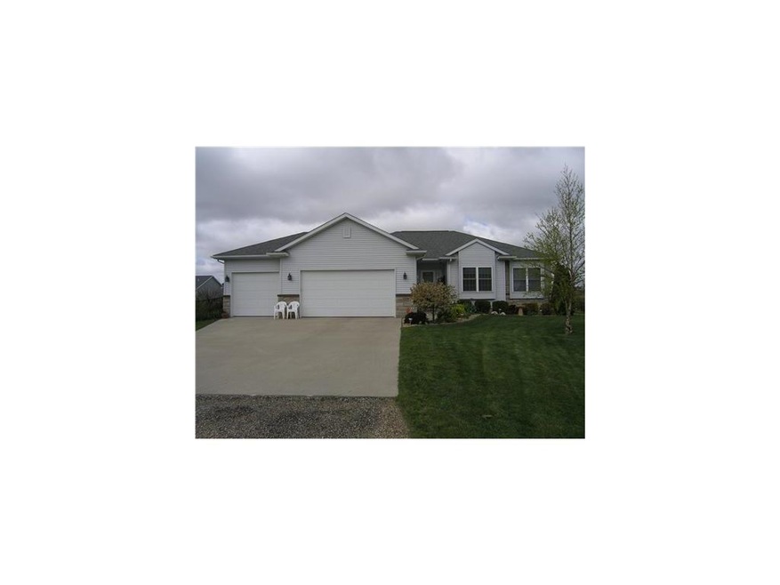 Front Exterior. Beautifully landscaped yard, doubl