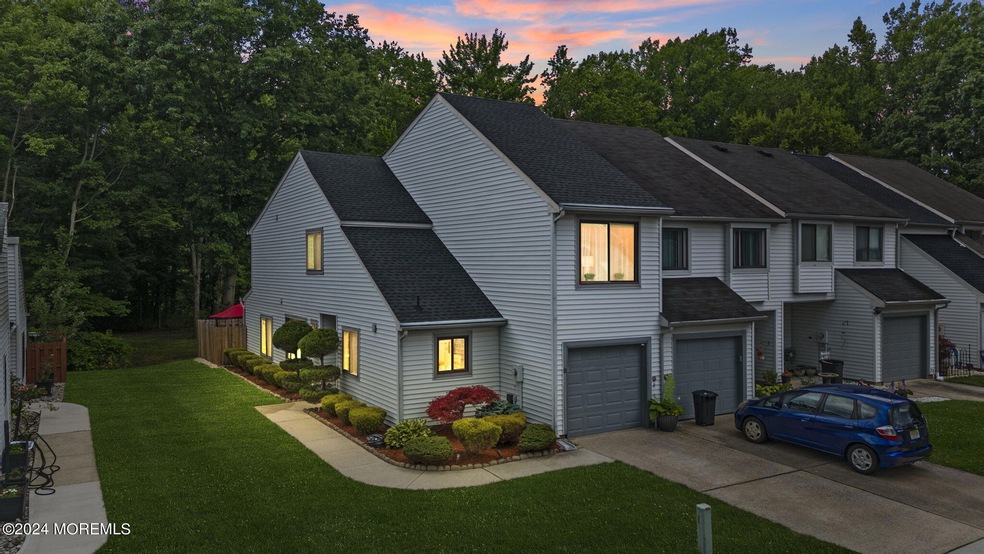 11 Lexington Cir, Matawan, NJ 07747 - photo 1