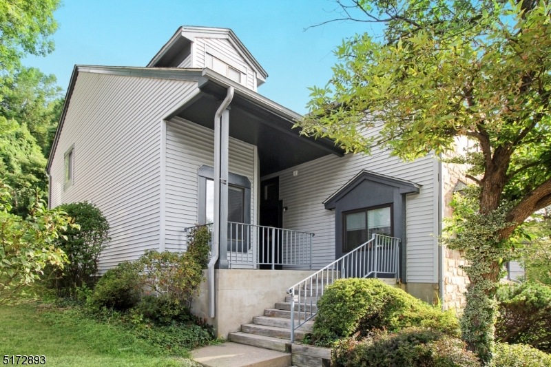 89 Overlook Dr unit 89, Hackettstown, NJ 07840 - photo 1