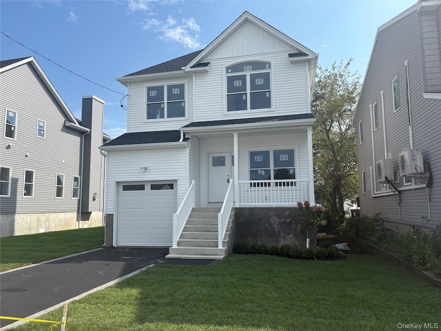 1108 Washington Place, Baldwin Harbor, NY 11510 - photo 1