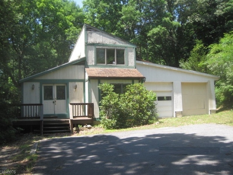 205 Buckhorn Dr, Washington, NJ 07882 - photo 1