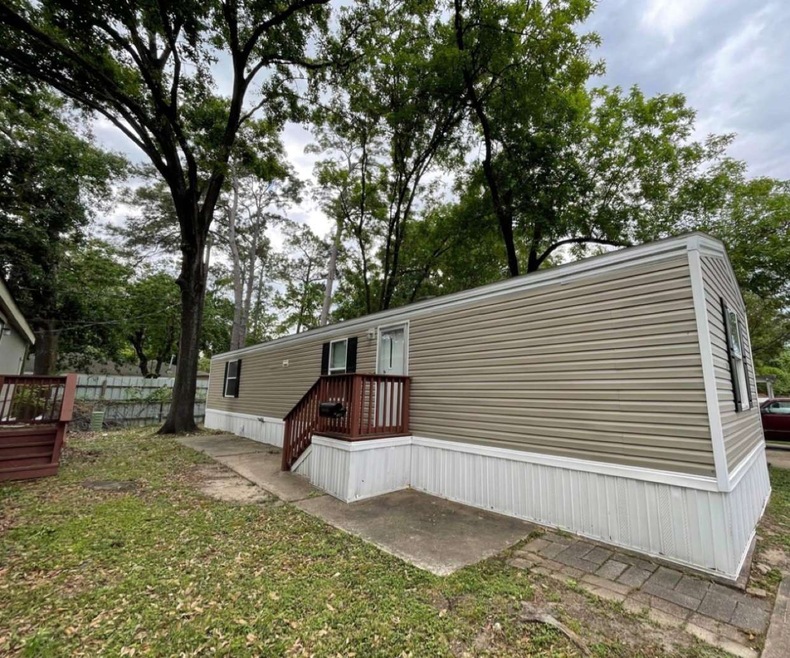 816 Lehman St unit 10, Houston, TX 77018 - photo 1