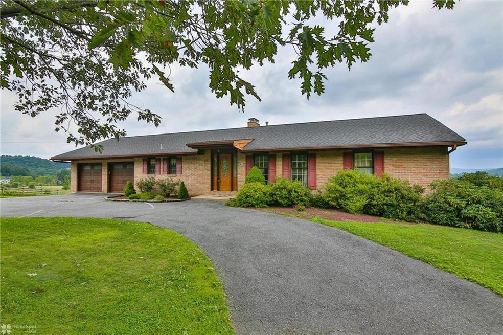 2047 Church View Rd, Coopersburg, PA 18036 - photo 1