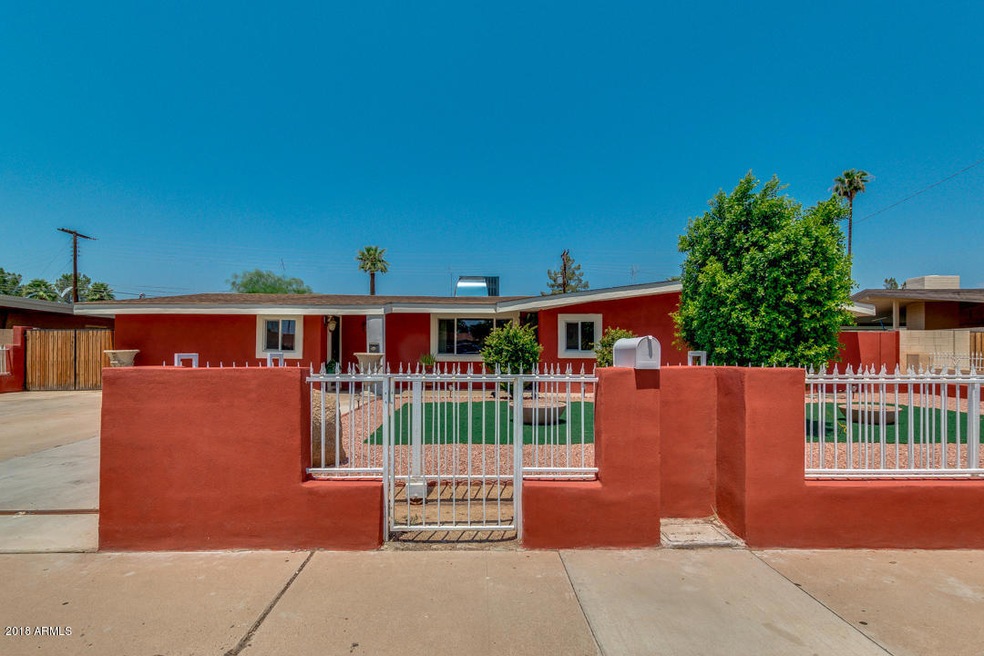 5432 W Pierson St, Phoenix, AZ 85031 - photo 1