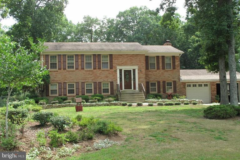 3555 Elsa Ave, Waldorf, MD 20603 - photo 1