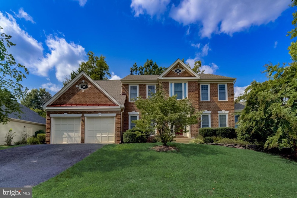 15416 Snowhill Ln, Centreville, VA 20120 - photo 1