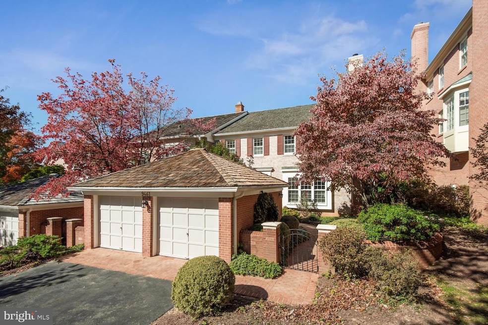 9461 Turnberry Dr, Potomac, MD 20854 - photo 1