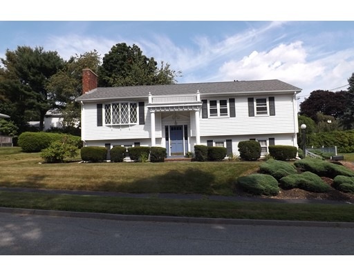 32 Elnora Dr, Worcester, MA 01606 - photo 1