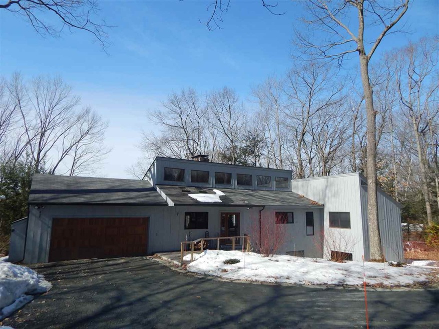 62 Oak Ridge Rd, West Lebanon, NH 03784 - photo 1