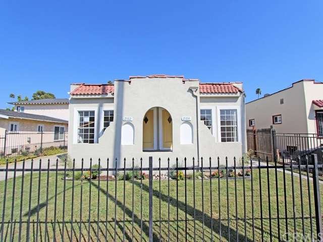 2102 Vineyard Ave, Los Angeles, CA 90016 - photo 1