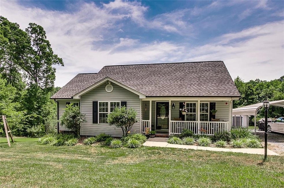 304 Rosemont Rd, Asheboro, NC 27203 - photo 1