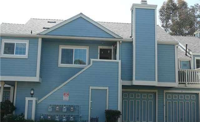 Rarely on the market, Canyon Colony Complex!  Upst