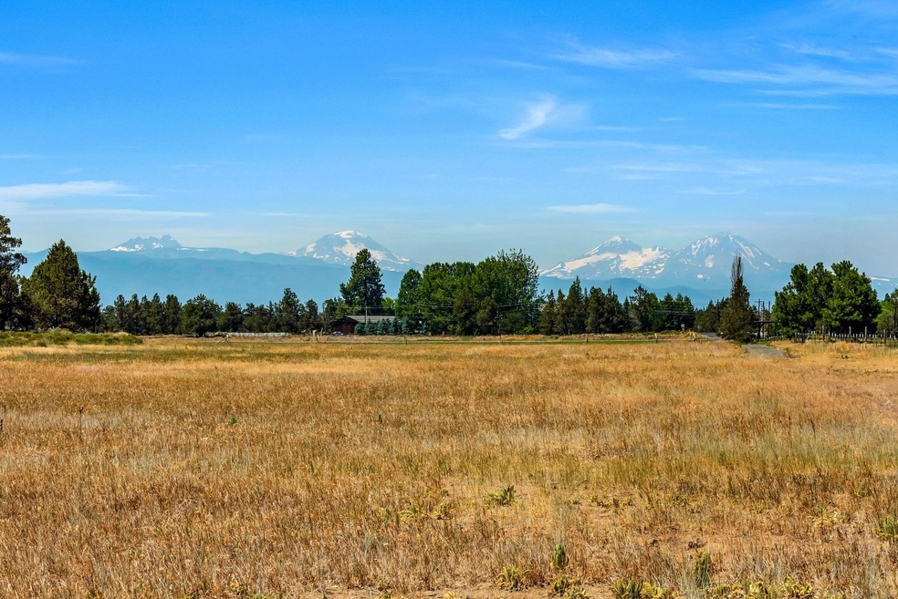 64794 Hunnell Rd, Bend, OR 97703 - photo 1